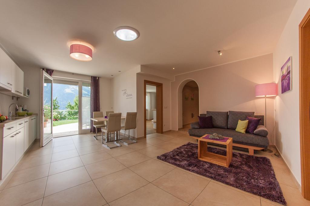 Pension Verdinserhoehe Schenna Room photo